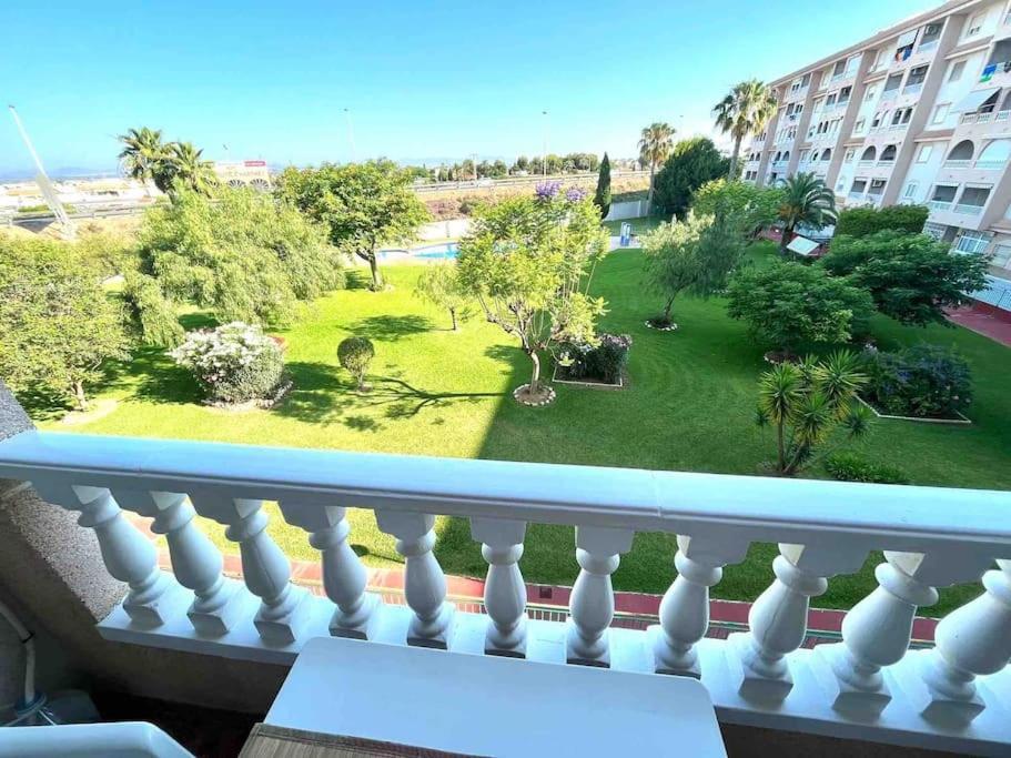 Apartamento Casa Di Mateo With Garden View And Swimming Pool Torrevieja Exterior foto